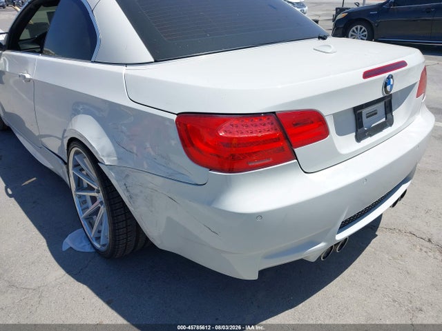 2011 BMW M3 缩略图 17