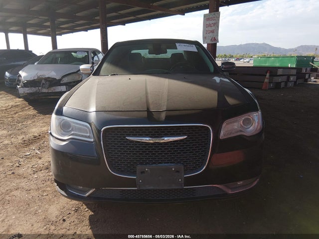 صورة مصغرة 12 لـ 2015 Chrysler 300C
