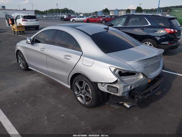 2014 Mercedes-BENZ CLA 照片 3