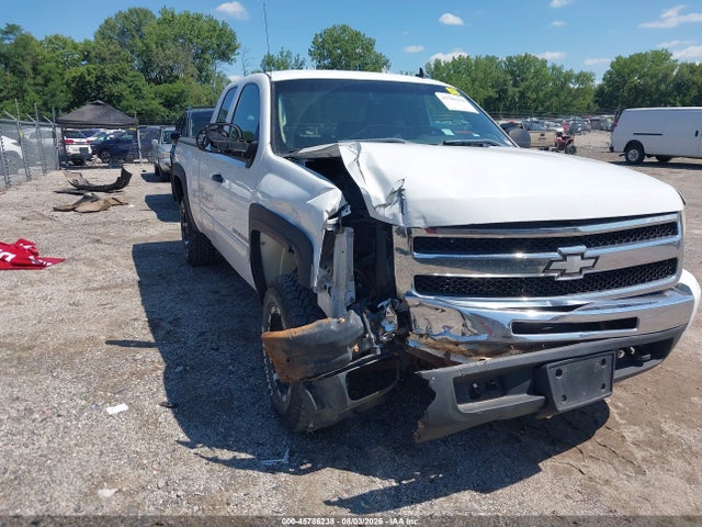 2009 Chevrolet SILVERADO 1500 LT photo 6