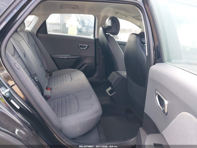 2025 KIA K4 EX 8