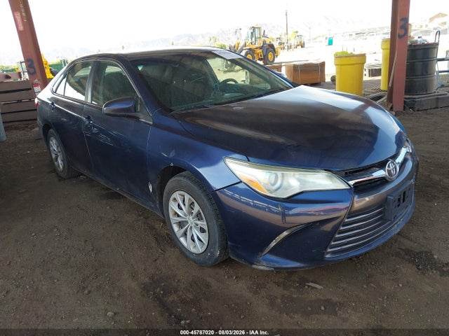 2015 TOYOTA CAMRY LE