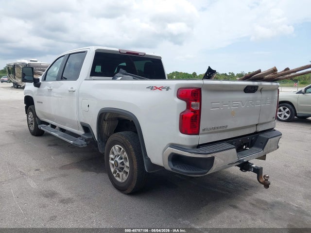 صورة 3 لـ 2025 Chevrolet SILVERADO 2500HD 4WD STANDARD BED LT