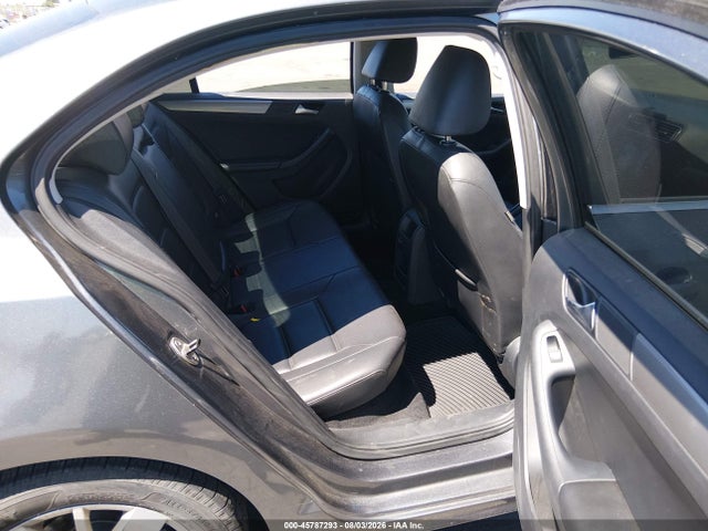 2016 Volkswagen JETTA 1.4T SE — фото 8