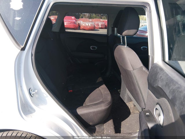 صورة 8 لـ 2016 KIA SOUL