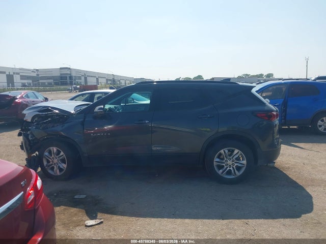 2019 CHEVROLET BLAZER 13