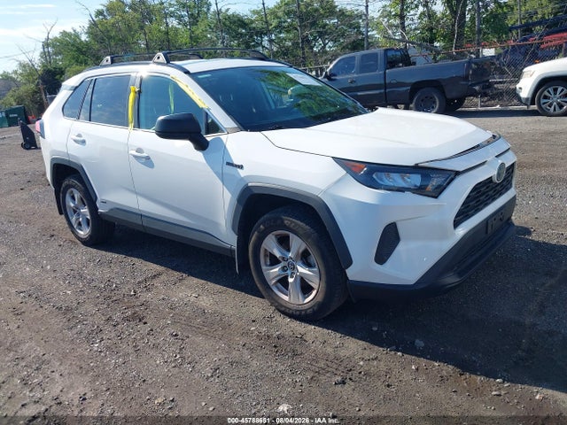 2020 TOYOTA RAV4 LE