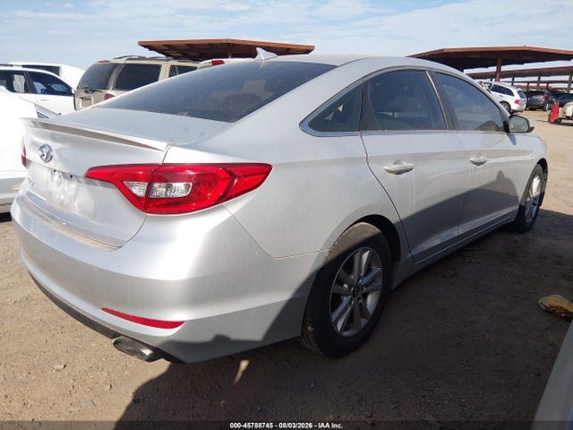 2015 Hyundai SONATA SE — фото 4