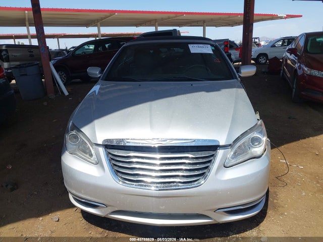 2011 Chrysler 200 TOURING 照片 12