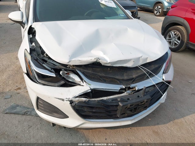 2019 CHEVROLET CRUZE LT 17