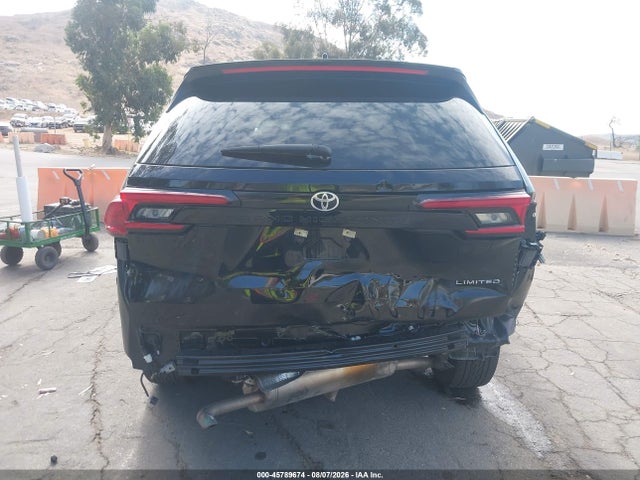 2025 TOYOTA GRAND HIGHLANDER LIMITED 17