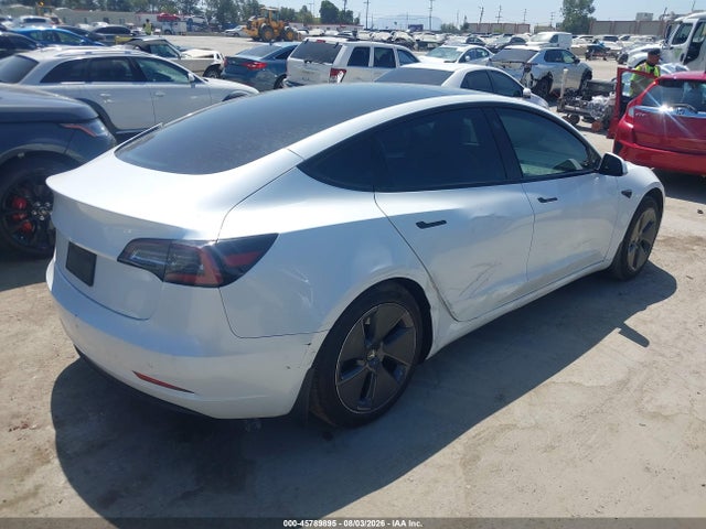 صورة 4 لـ 2023 Tesla MODEL 3 REAR-WHEEL DRIVE