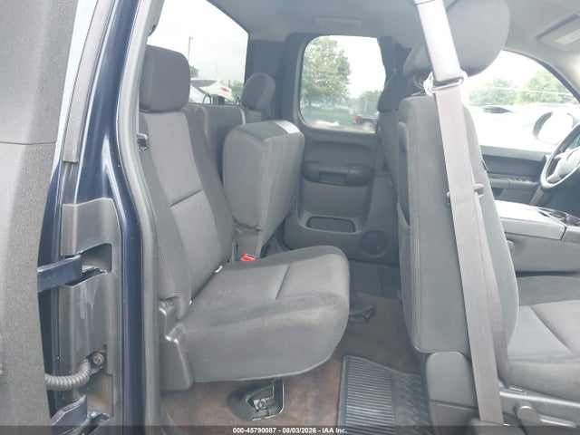 صورة 8 لـ 2010 Chevrolet SILVERADO 1500 LT