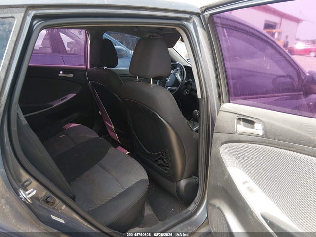 2012 Hyundai ACCENT GS 照片 8