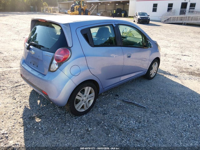 2015 Chevrolet SPARK LS CVT — фото 4