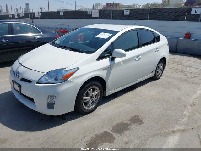 صورة 2 لـ 2011 Toyota PRIUS THREE
