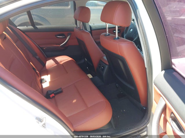 2011 BMW 328I 照片 8