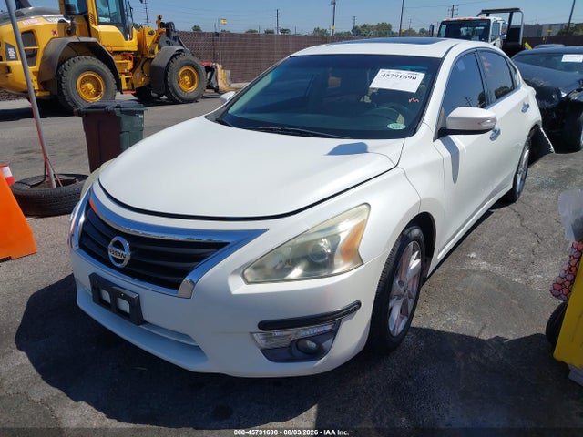 2013 Nissan ALTIMA 2.5 SV — фото 2