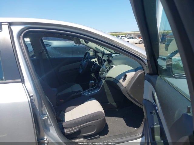 2016 Chevrolet CRUZE LIMITED LS AUTO 照片 5