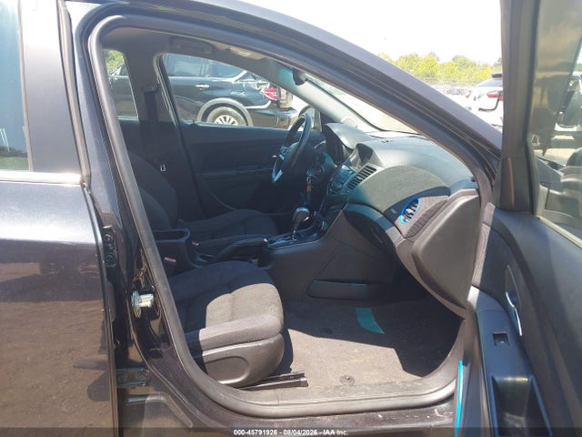 صورة 5 لـ 2012 Chevrolet CRUZE 1LT