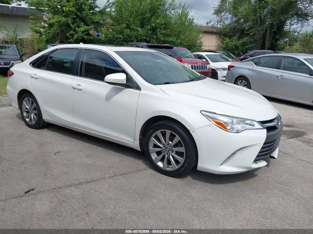 2016 TOYOTA CAMRY XLE V6