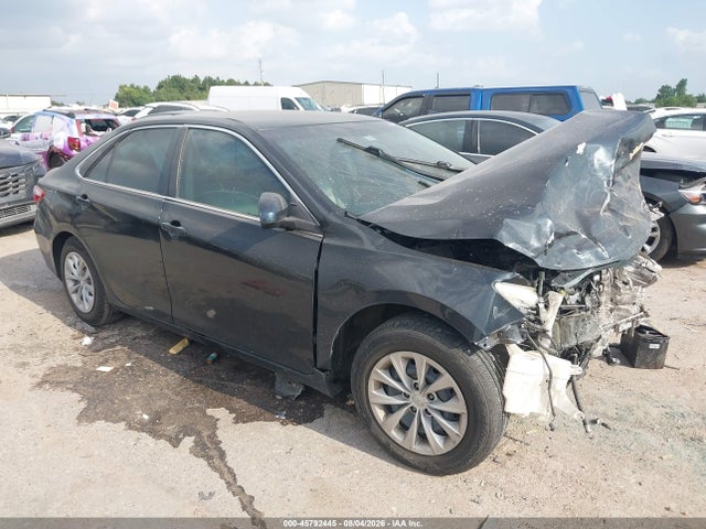 2015 TOYOTA CAMRY LE