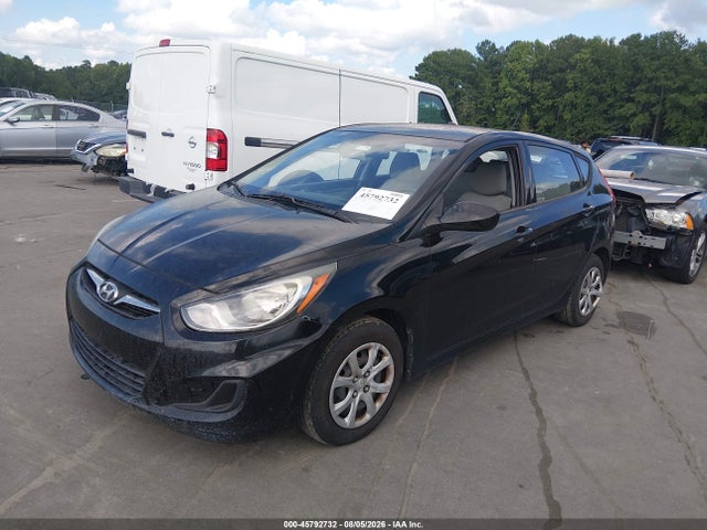 2012 Hyundai ACCENT GS 照片 2