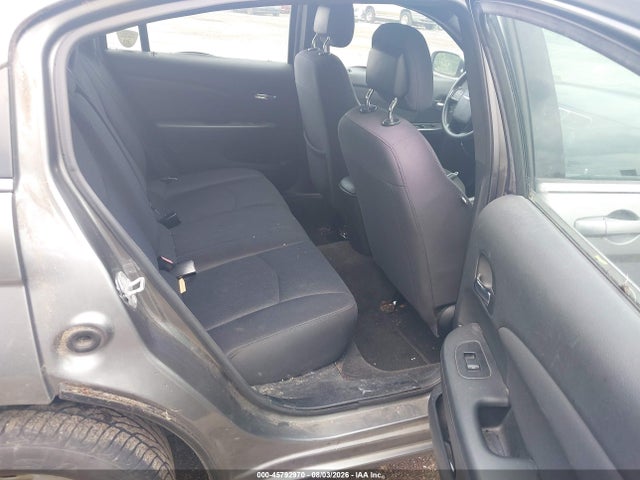 2012 Chrysler 200 LX 照片 8