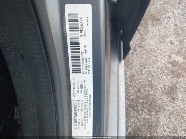 2012 Chrysler 200 LX 照片 9