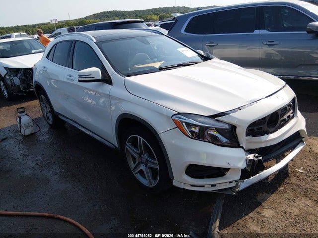 2017 MERCEDES-BENZ GLA 250 4MATIC