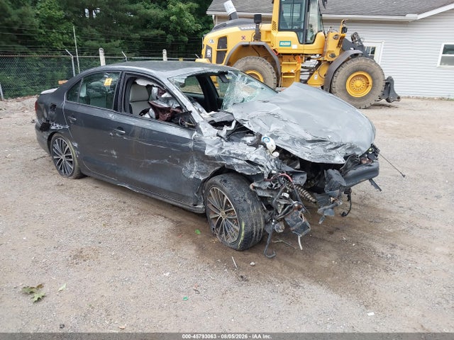 2016 VOLKSWAGEN JETTA 1.8T SPORT