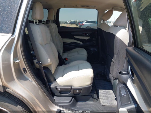 2019 SUBARU ASCENT PREMIUM 8