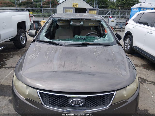 صورة 6 لـ 2010 KIA FORTE EX