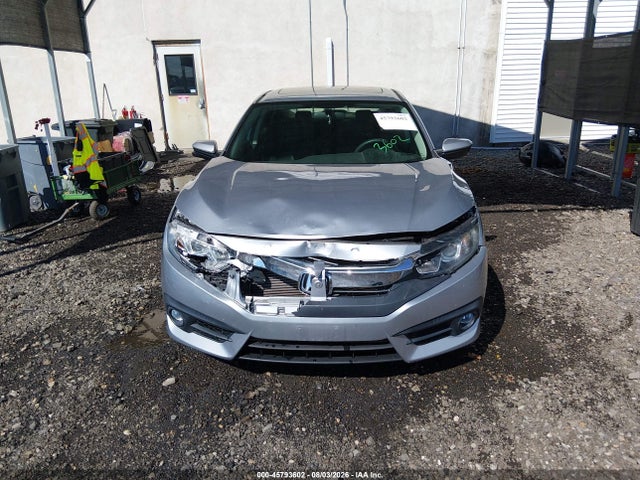 2016 Honda CIVIC EX-T — фото 12
