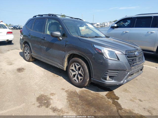 2022 SUBARU FORESTER PREMIUM