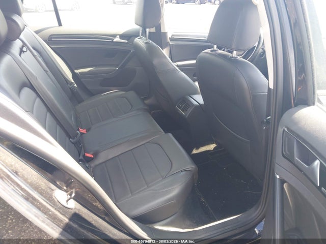 صورة 8 لـ 2015 Volkswagen GOLF TSI SEL 4-DOOR