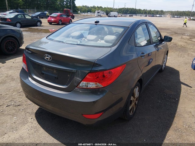 2012 Hyundai ACCENT GLS 照片 4