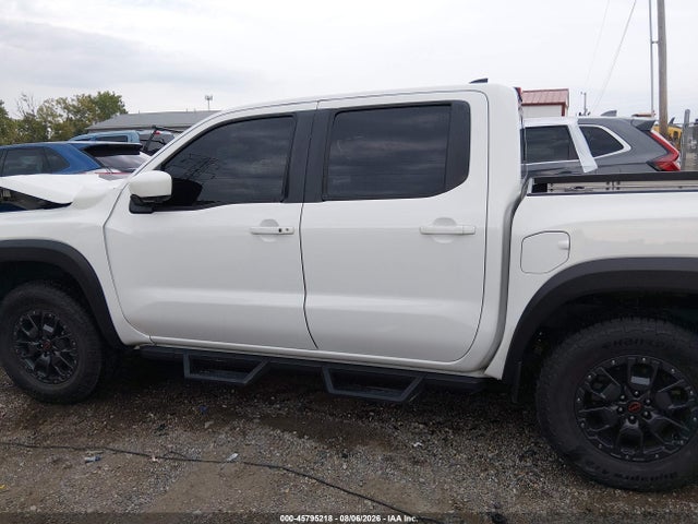 2023 Nissan FRONTIER PRO-4X 4X4 — фото 15