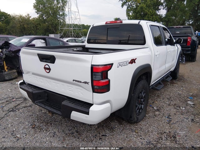 2023 Nissan FRONTIER PRO-4X 4X4 照片 4