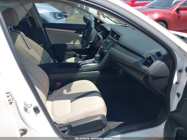 2018 HONDA CIVIC EX 5