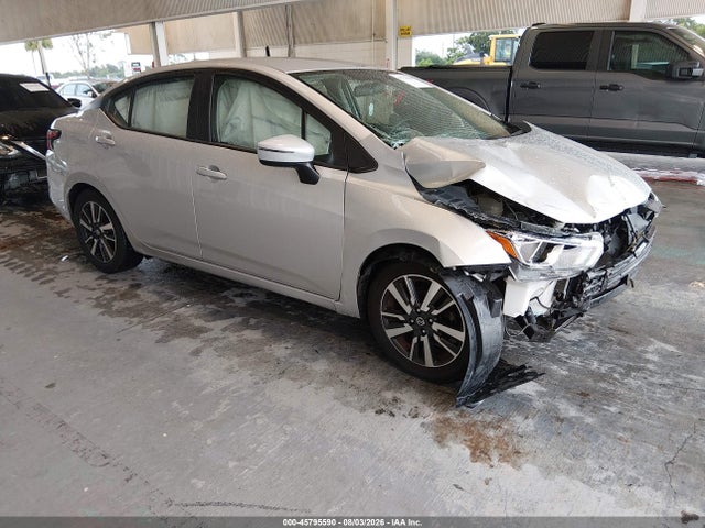 2021 NISSAN VERSA SV XTRONIC CVT