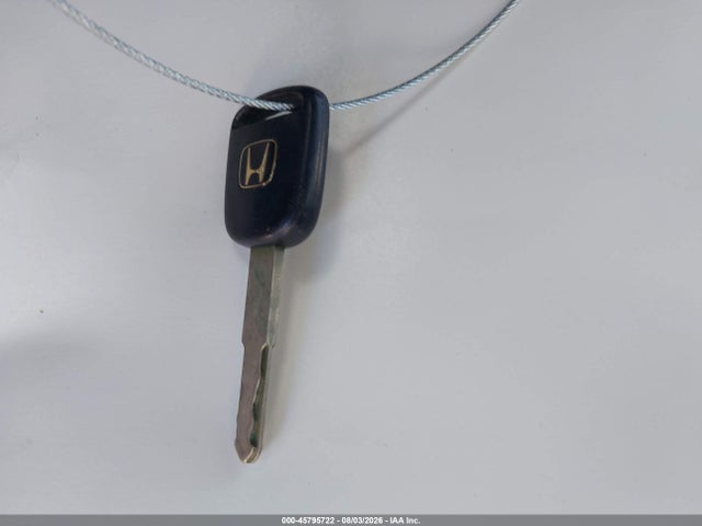 2003 Honda CIVIC LX — миниатюра 11