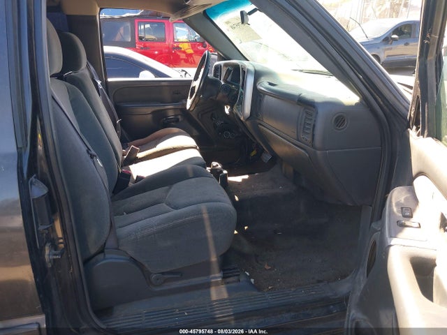2003 Chevrolet SILVERADO 1500 LS photo 5