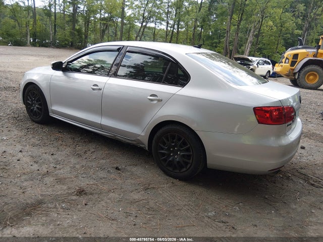 2014 Volkswagen JETTA 1.8T SE photo 3