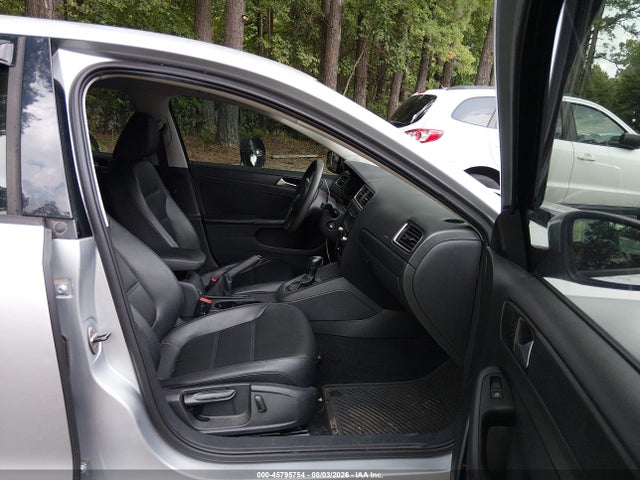 2014 Volkswagen JETTA 1.8T SE photo 5