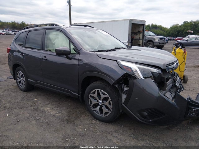 2024 SUBARU FORESTER PREMIUM