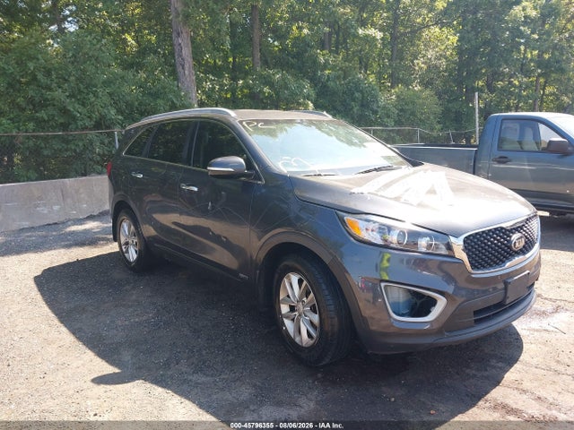 2017 KIA SORENTO 2.4L LX
