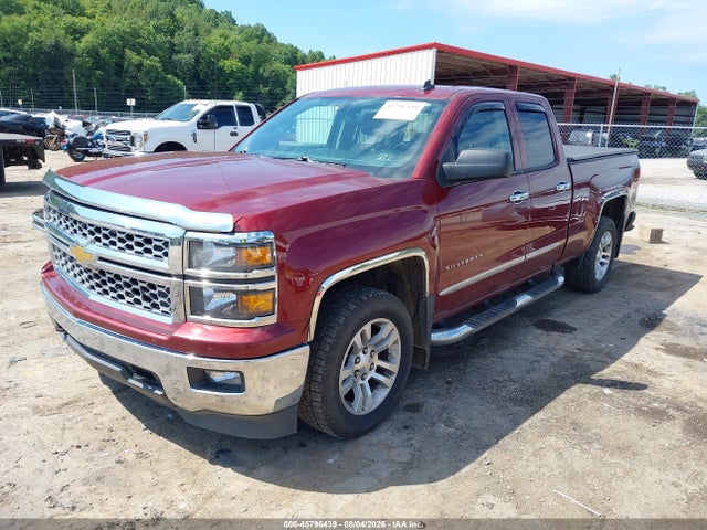2014 Chevrolet SILVERADO 1500 LT photo 2
