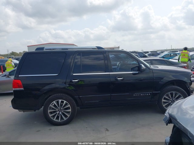 2017 LINCOLN NAVIGATOR SELECT 14