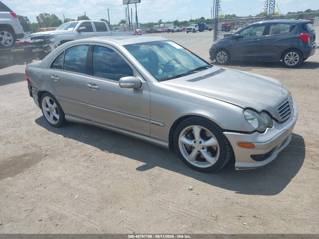 2006 MERCEDES-BENZ C SPORT